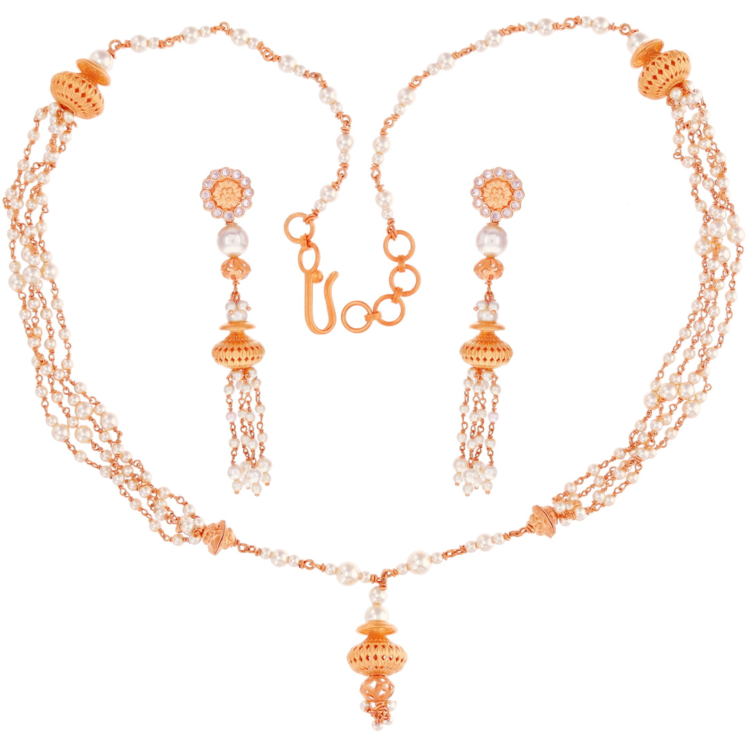Magnificent Antique Necklace Set with White Polki & Pearl in 22K Rose Gold