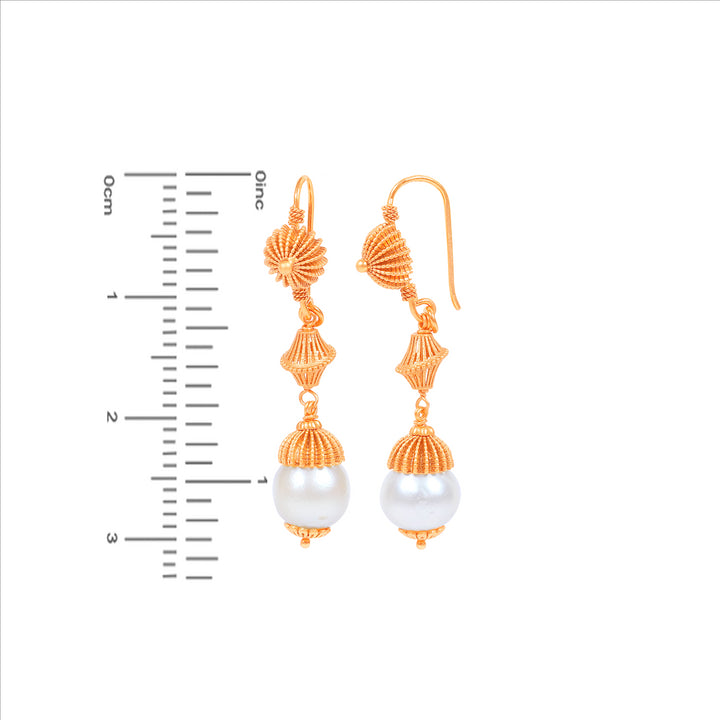 Hand-crafted Antique Necklace Set With Kundan & Pearl in 22K Gold