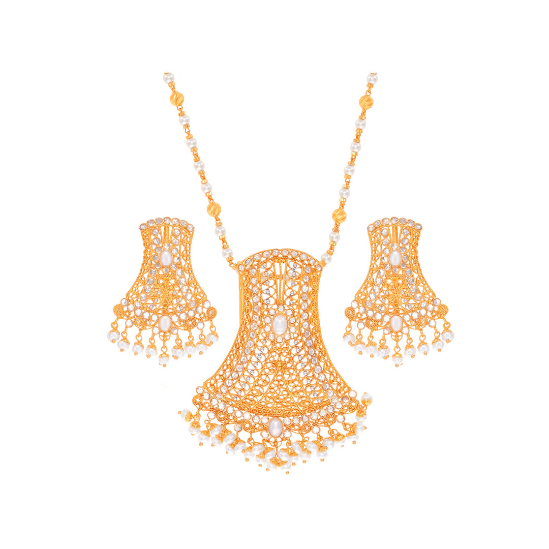 Ravishing Antique Pendant Set With Pearl & CZ In 22K Gold
