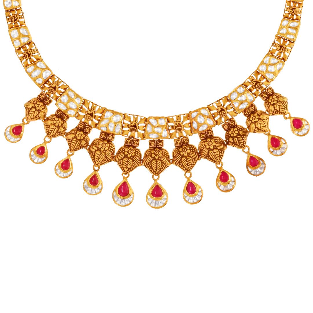 Elegant Antique Necklace Set With Kundan & Gemstones in 22K Gold