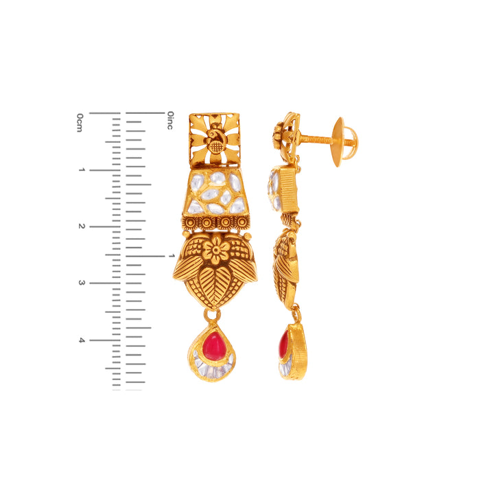 Elegant Antique Necklace Set With Kundan & Gemstones in 22K Gold