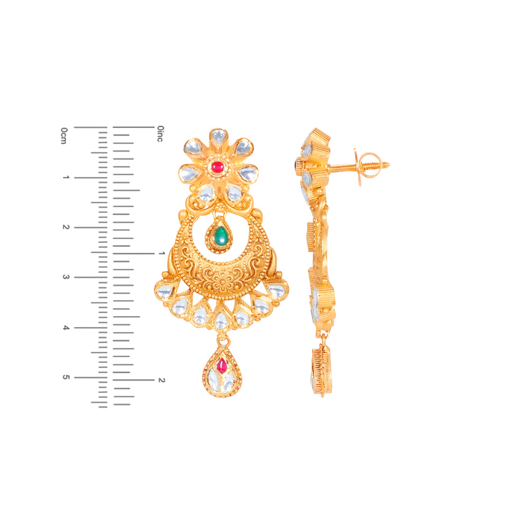 Graceful Antique Necklace Set With Kundan & Gemstones in 22K Gold