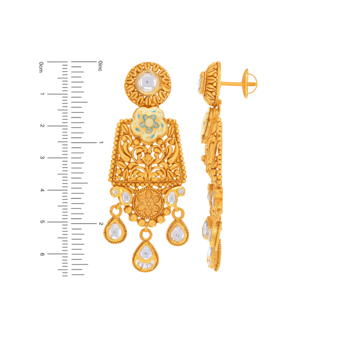 Delightful Antique Necklace Set With Kundan & Gemstones in 22K Gold