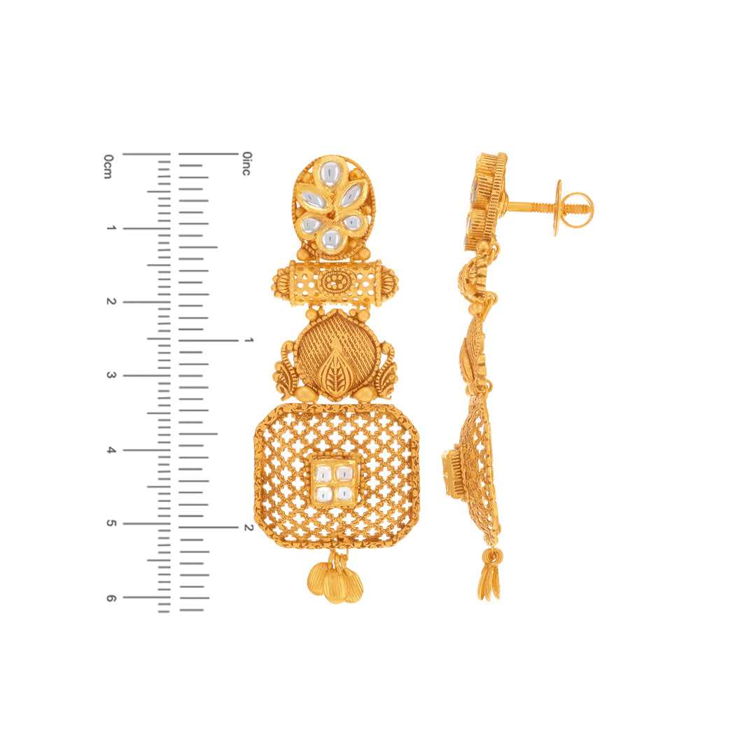 Attractive Antique Choker Set With Kundan in 22K Gold