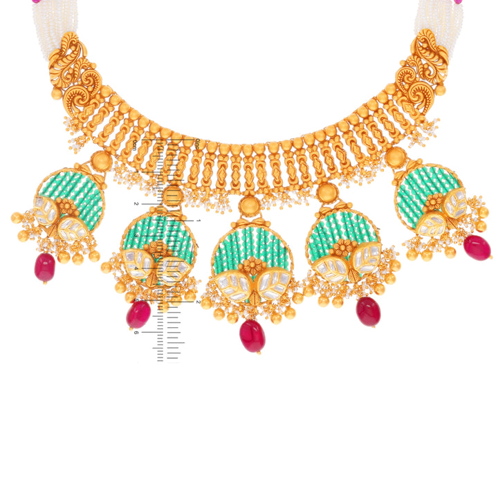 Delightful Antique Necklace Set With Kundan & Gemstones in 22K Gold