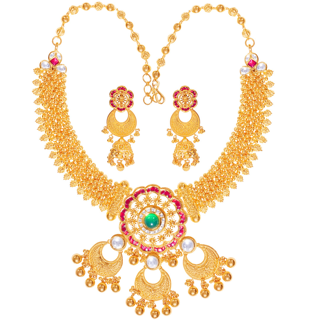 Delightful Antique Necklace Set With Kundan & Gemstones in 22K Gold