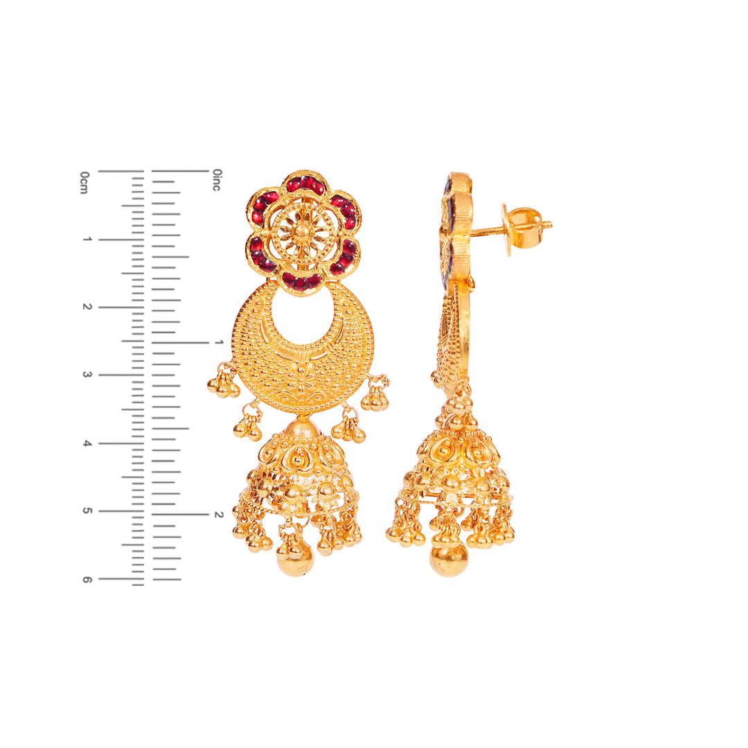 Delightful Antique Necklace Set With Kundan & Gemstones in 22K Gold