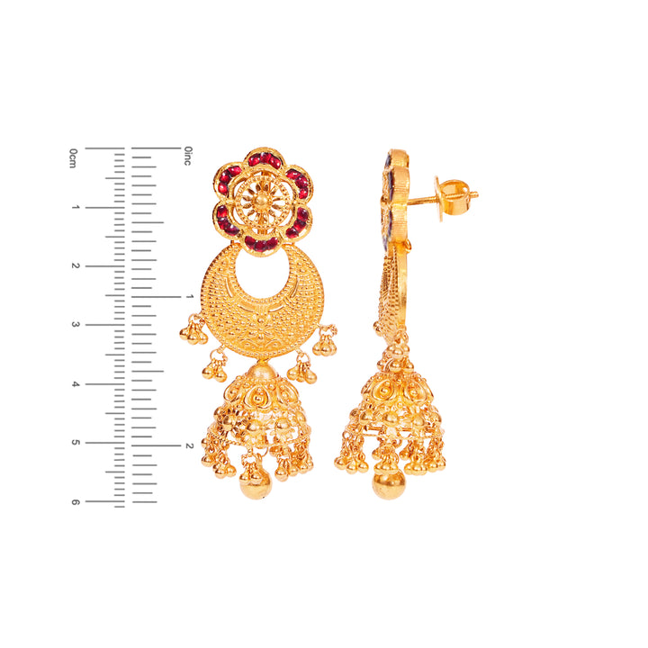 Delightful Antique Necklace Set With Kundan & Gemstones in 22K Gold