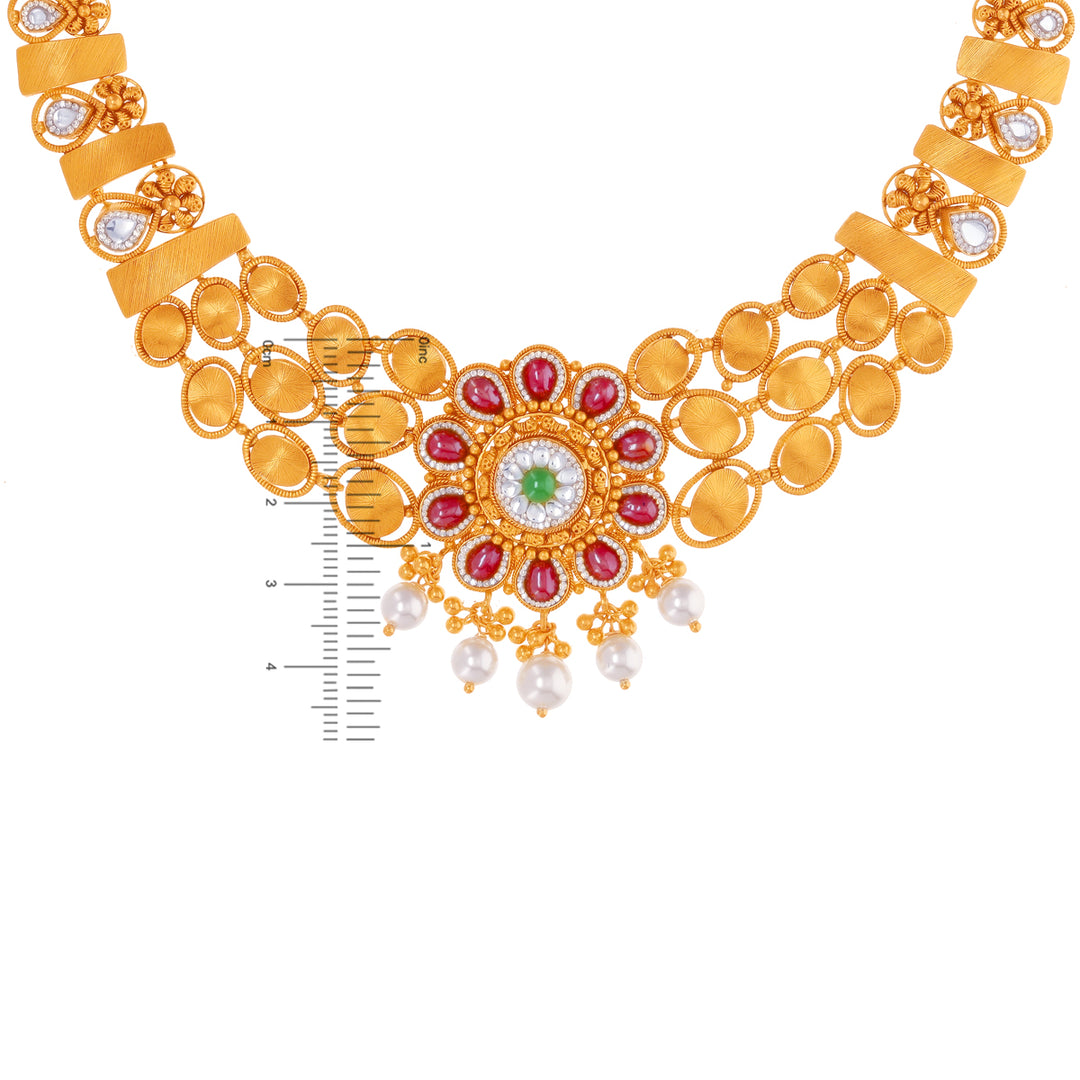 Glamorous Antique Necklace Set With Kundan & Gemstones in 22K Gold