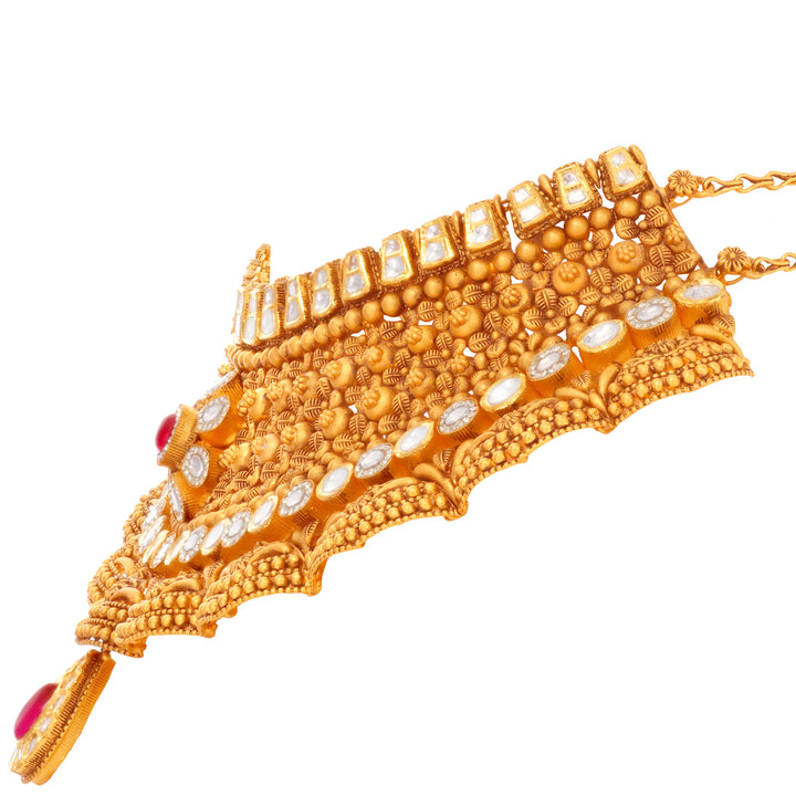 Artistic Antique Choker Set With Kundan in 22K Gold