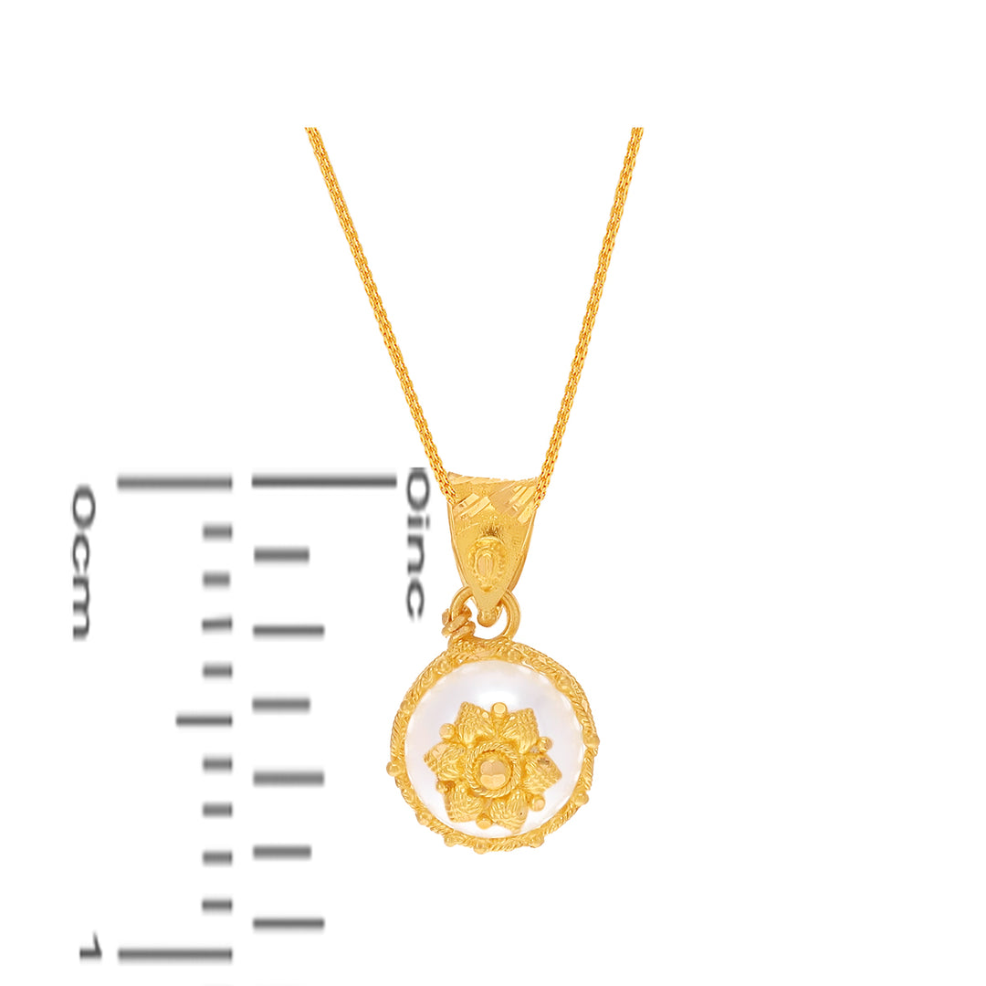 Fascinating Pendant Set With Pearl in 22K Gold