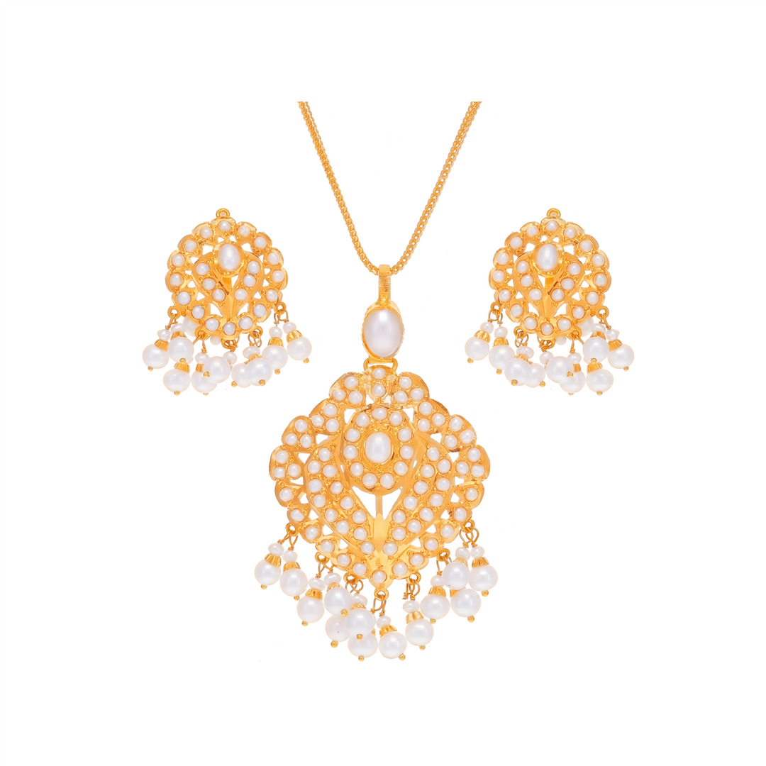 Alluring Pendant Set  With Pearl in 22K Gold
