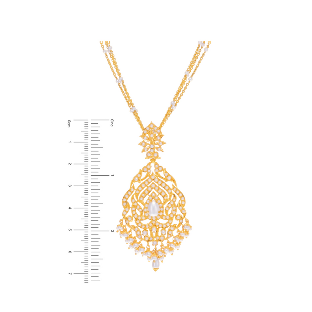 Mesmerizing Antique Pendant Set with Pearl in 22K Gold