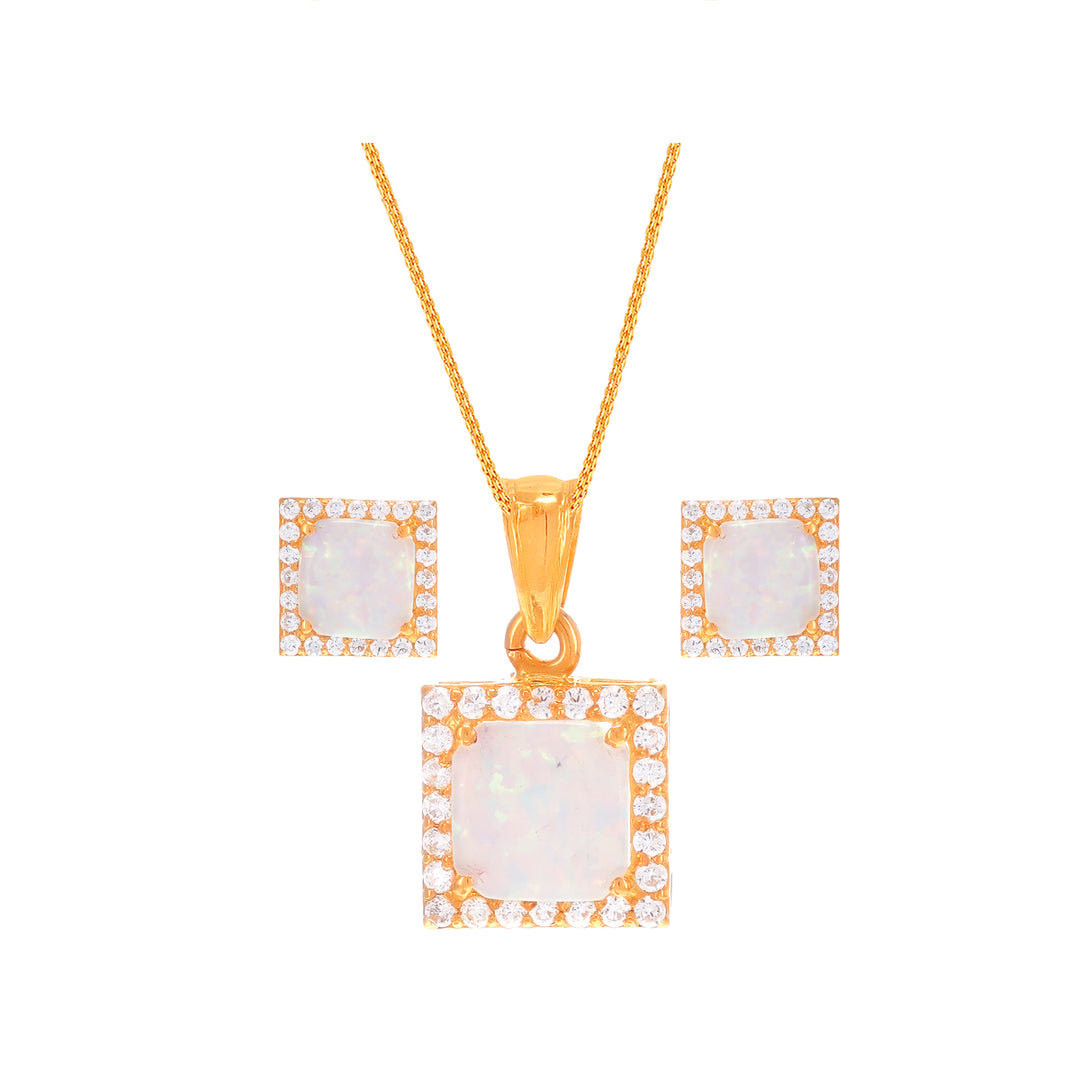 Lovely Antique Pendant Set With Opal & CZ in 22K Gold