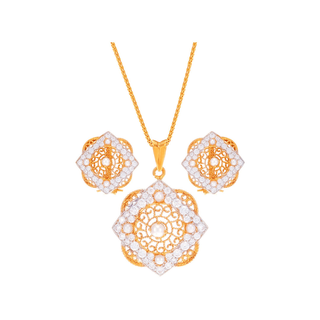 Intriguing Antique Pendant Set With Pearl & CZ in 22K Gold