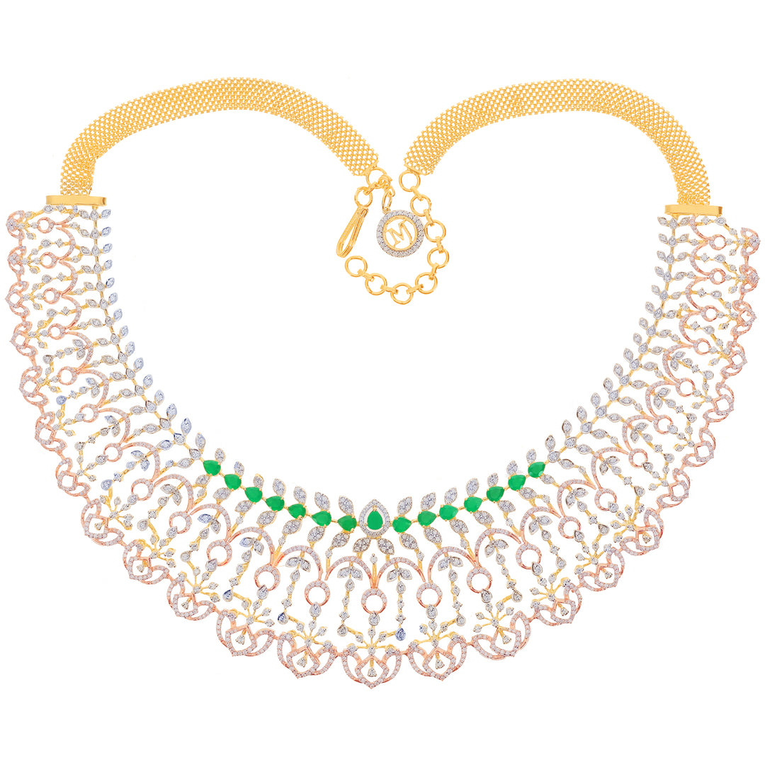 6.42Ct VVS/EF Diamond Necklace With Emerald in 18K Gold