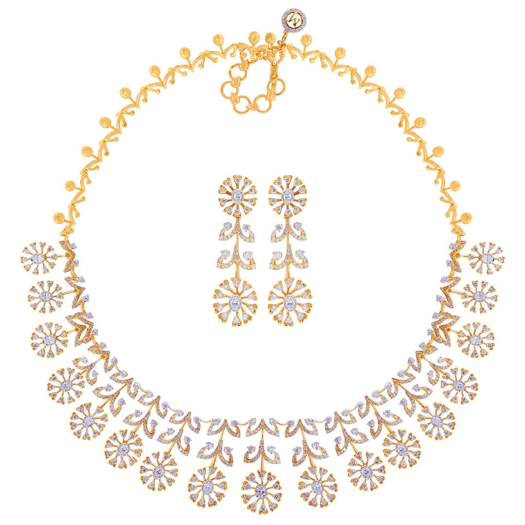 11.23Ct VVS/FG Diamond Necklace Set in 18K Gold