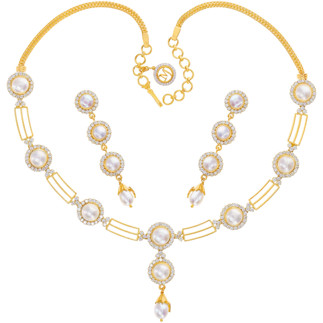 4.42Ct VS/GH Diamond Necklace Set With Pearl in 18K Gold