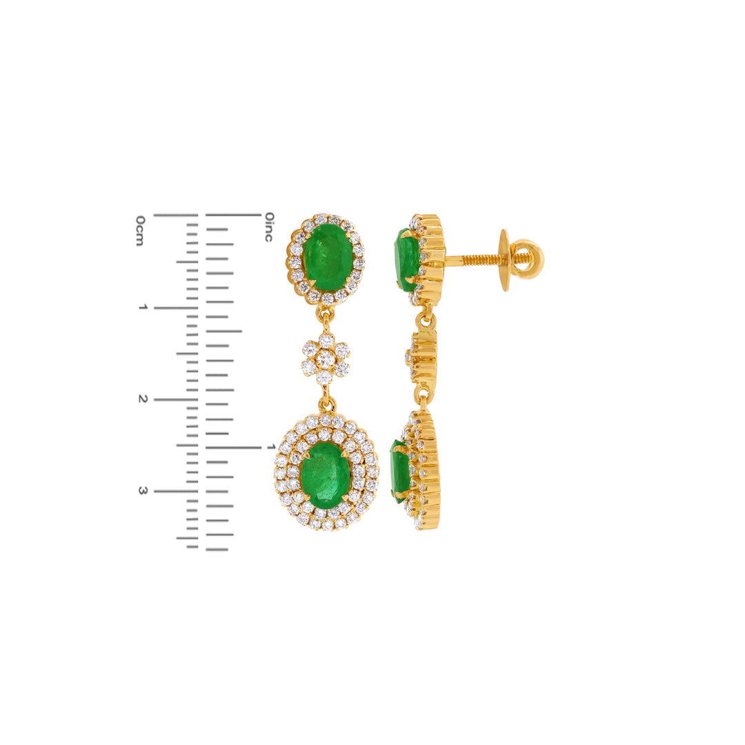 6.99Ct VS/GH Diamond Necklace Set With Emerald in 18K Gold