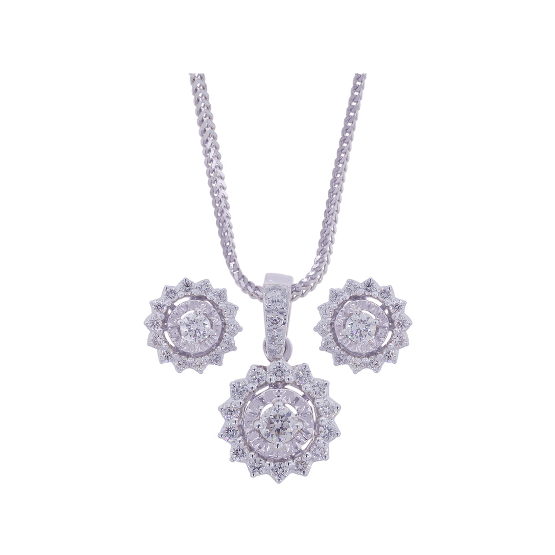 0.52Ct VVS/FG Diamond Pendant Set in 18K White Gold