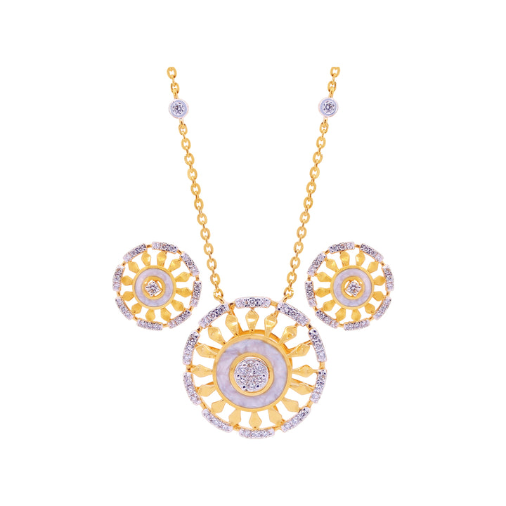 0.74Ct VVS/FG Diamond Pendant Set in 18K Gold