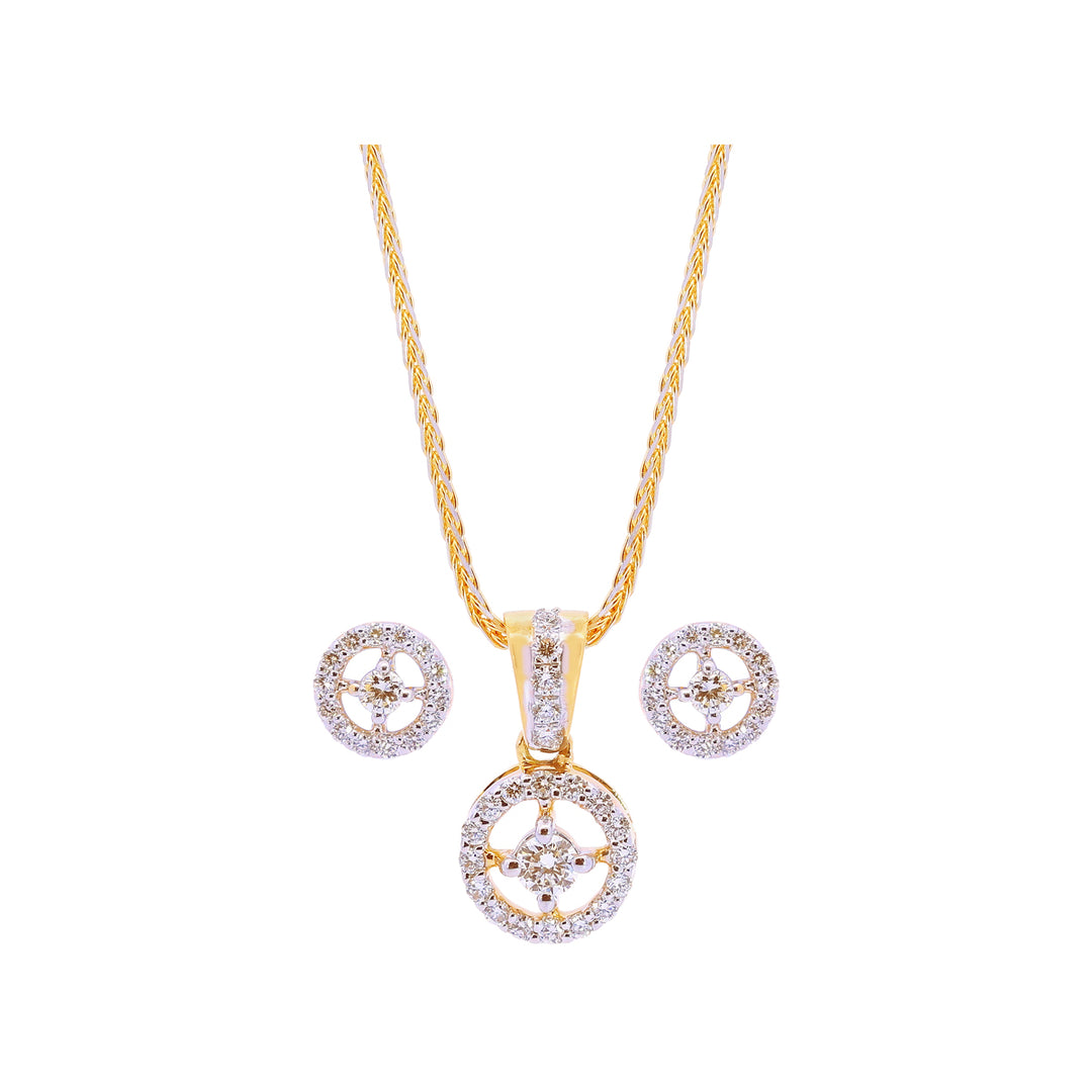 0.84Ct VVS/FG Diamond Pendant Set in 18K Gold
