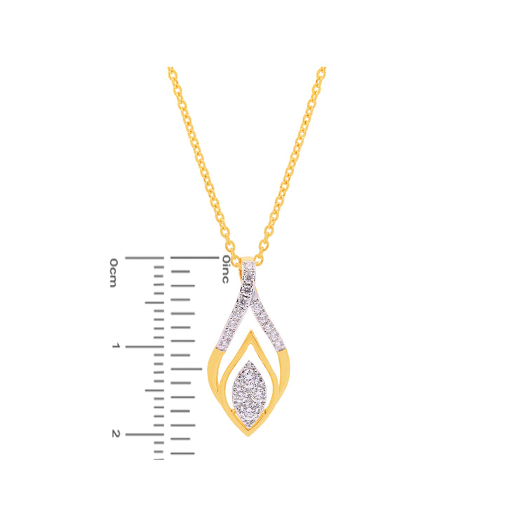 0.97Ct VVS/FG Diamond Pendant Set in 18K Gold