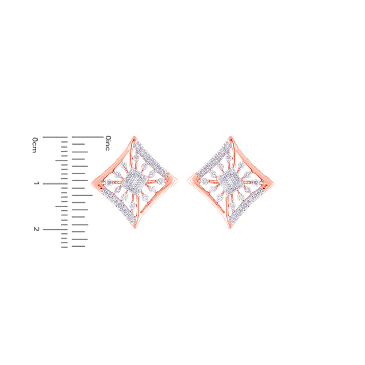 0.92Ct VVS/FG Diamond Pendant Set in 18K Rose Gold