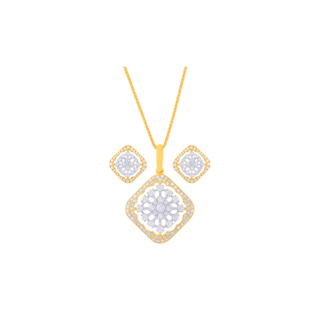 0.92Ct VVS/FG Diamond Pendant Set in 18K Gold