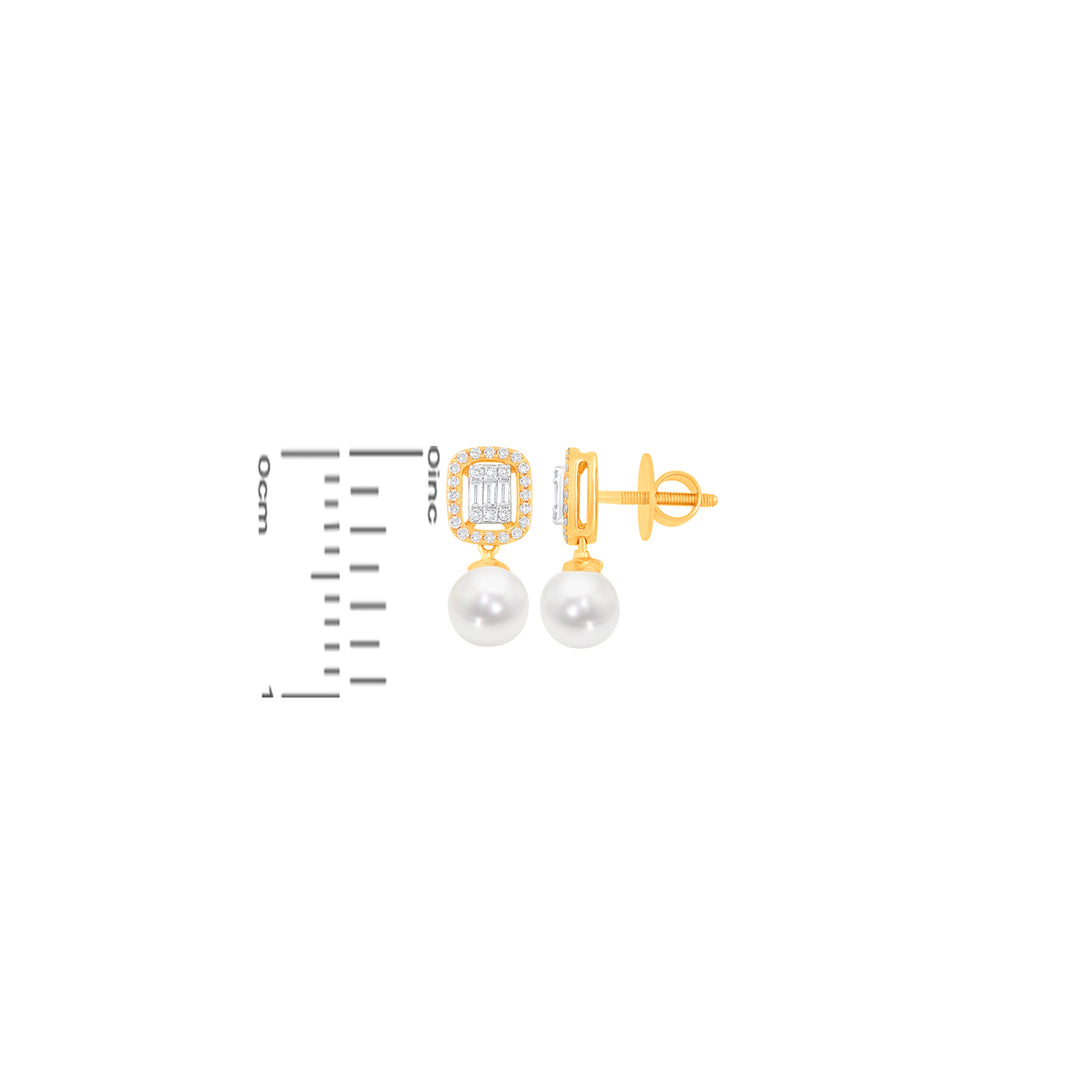 0.71Ct VVS/FG Diamond Pendant Set in 18K Gold