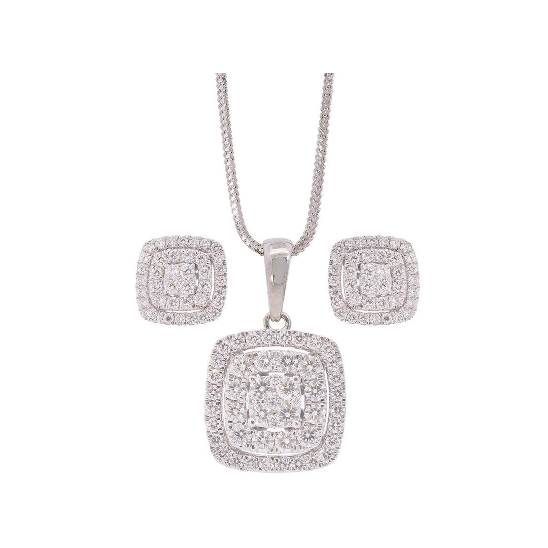 2.32Ct VVS/FG Diamond Pendant Set in 18K White Gold