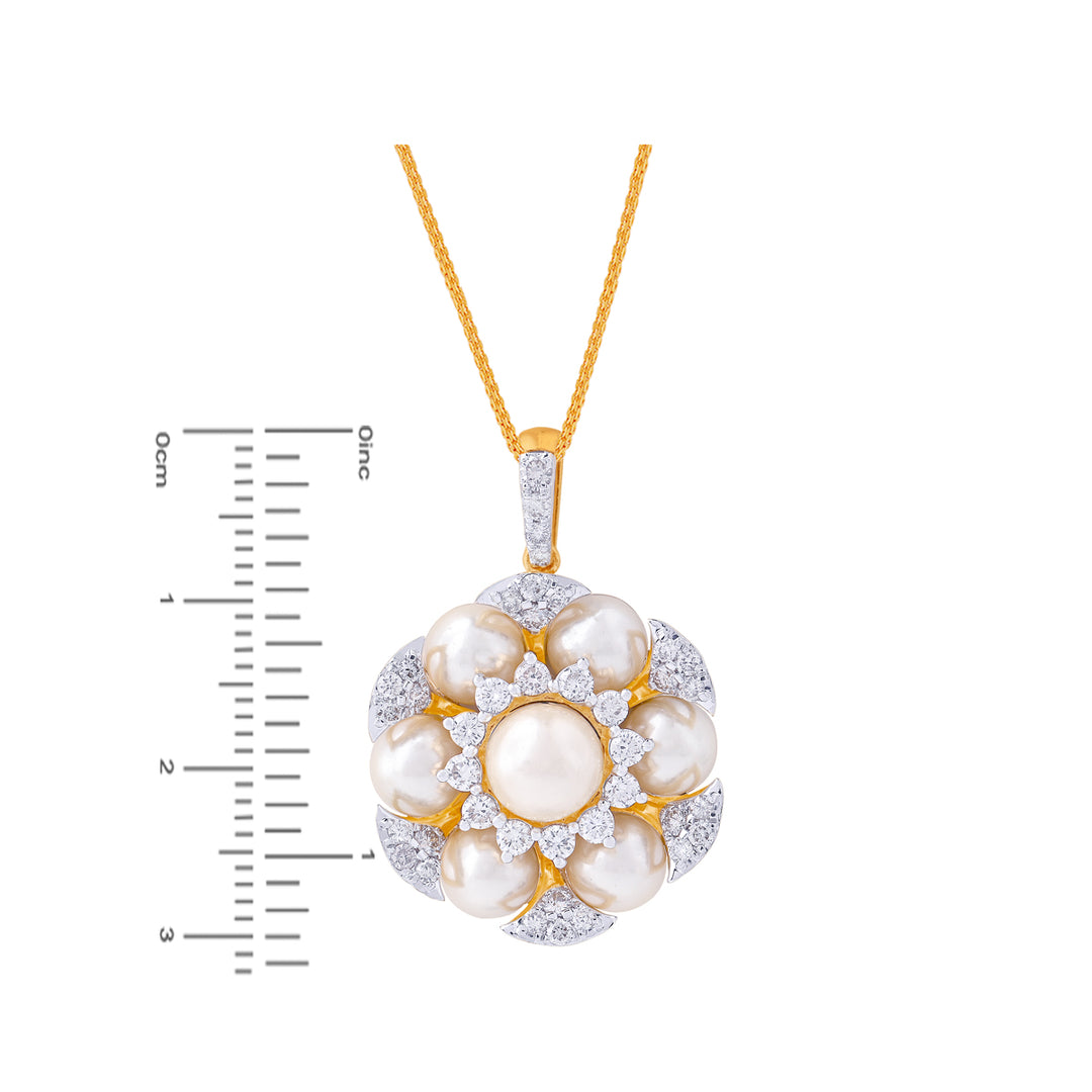1.62Ct VS/GHI Diamond Pendant Set in 18K Gold