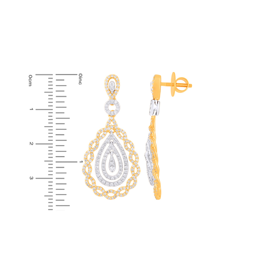 2.39Ct VVS/FG Diamond Pendant Set in 18K Gold