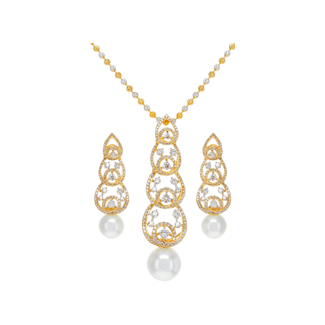 2.30Ct VVS/FG Diamond Pendant Set in 18K Gold