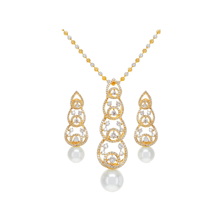 2.30Ct VVS/FG Diamond Pendant Set in 18K Gold