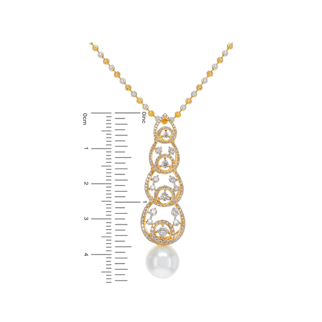 2.30Ct VVS/FG Diamond Pendant Set in 18K Gold