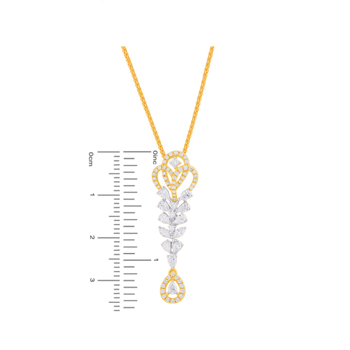 2.10Ct VVS/FG Diamond Pendant Set in 18K Gold