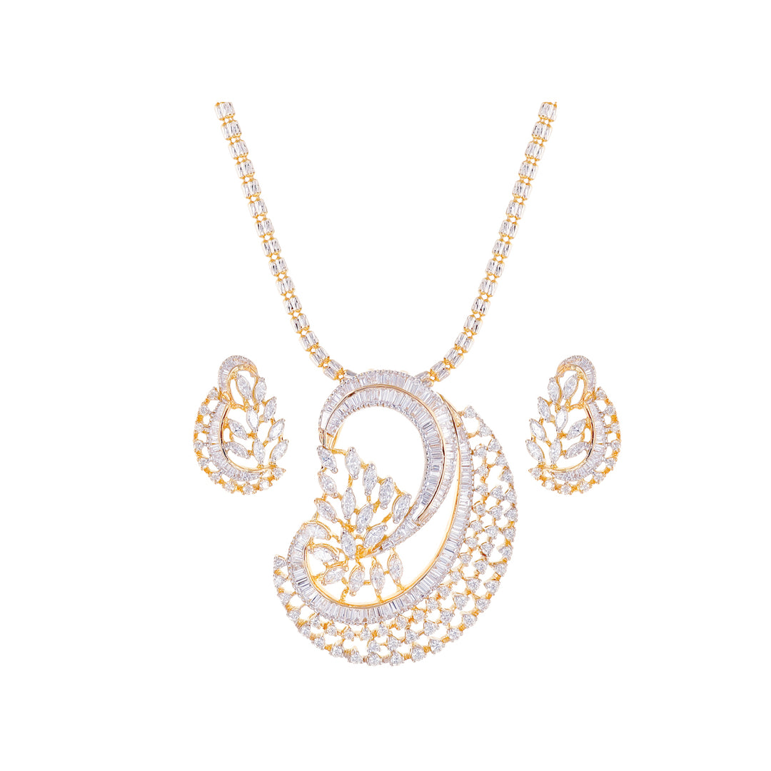 3.59Ct VVS/FG Diamond Pendant Set in 18K Gold