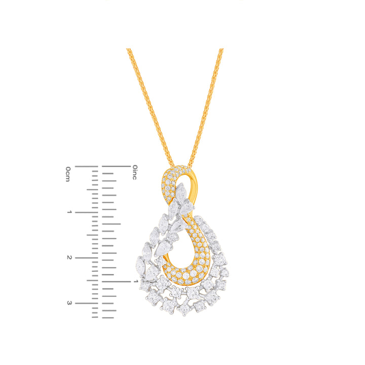 3.03Ct VVS/FG Diamond Pendant Set in 18K Gold