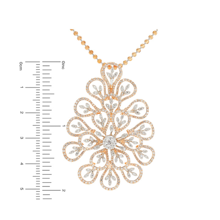 4.08Ct VVS/FG Diamond Pendant Set in 18K Gold