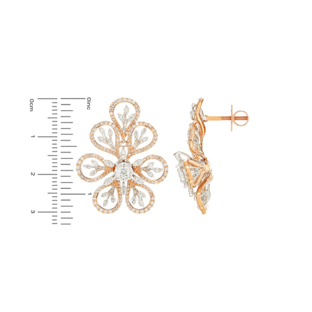 4.08Ct VVS/FG Diamond Pendant Set in 18K Gold