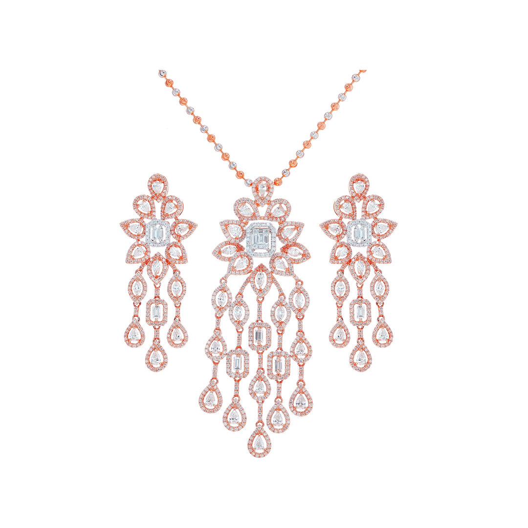 5.47Ct VVS/FG Diamond Pendant Set in 18K Rose Gold