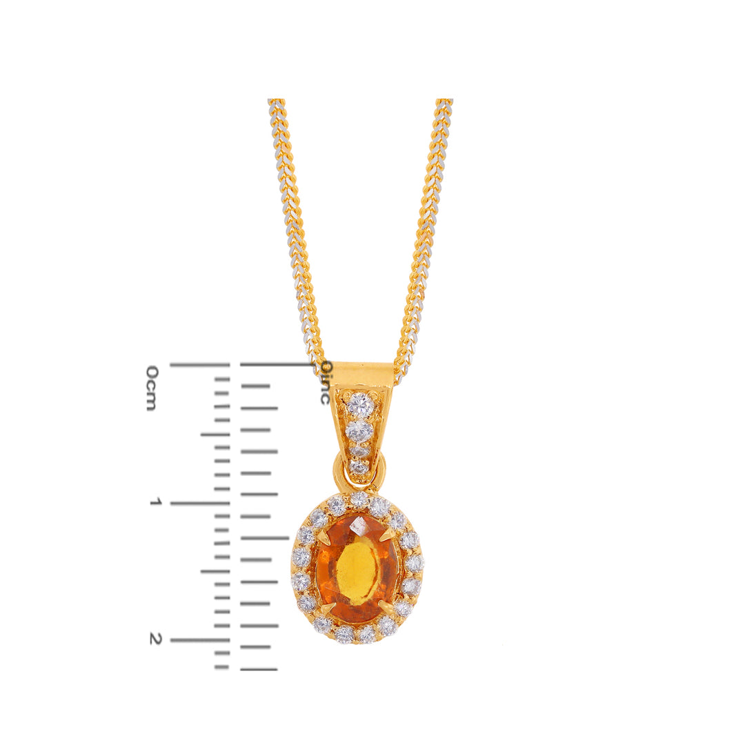 0.61Ct VVS/FG Diamond Pendant Set With Gomed in 18K Gold