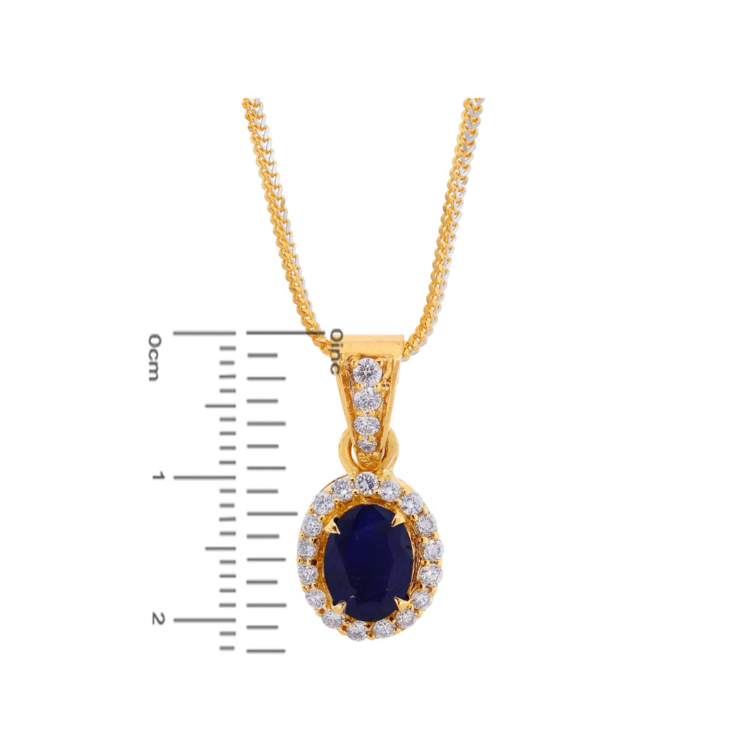 0.67Ct VS/GH Diamond Pendant Set With Sapphire in 18K Gold