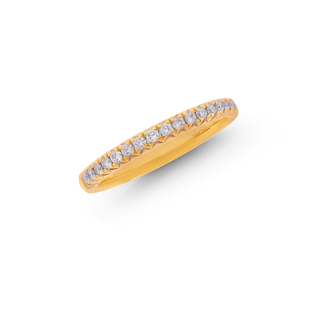 0.32Ct VVS/FG Diamond Band in 18K Gold