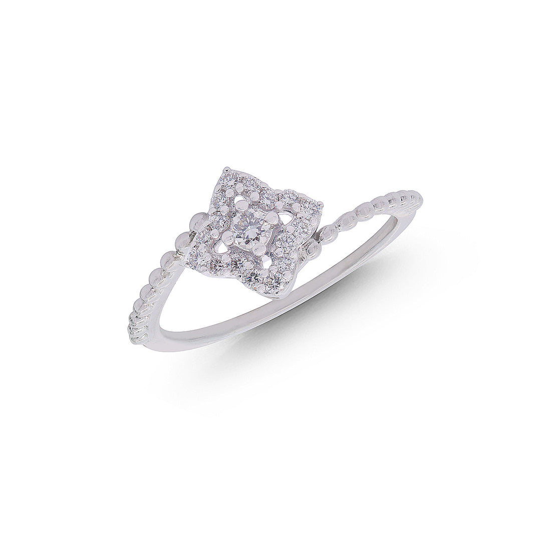 0.23Ct VVS/FG Diamond Ring in 18K White Gold
