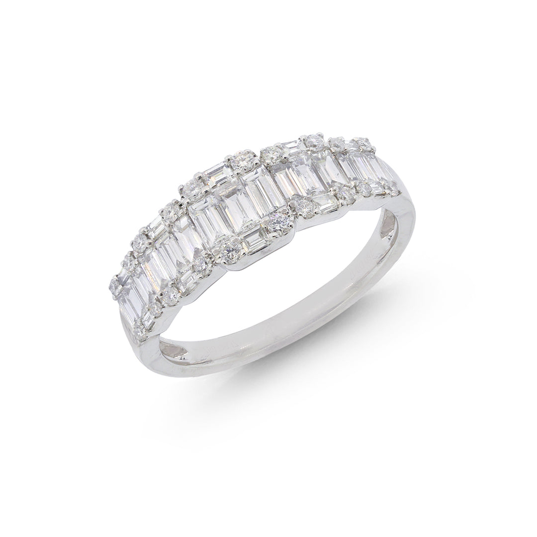 0.92Ct VS/GH Diamond Ring in 18K White Gold