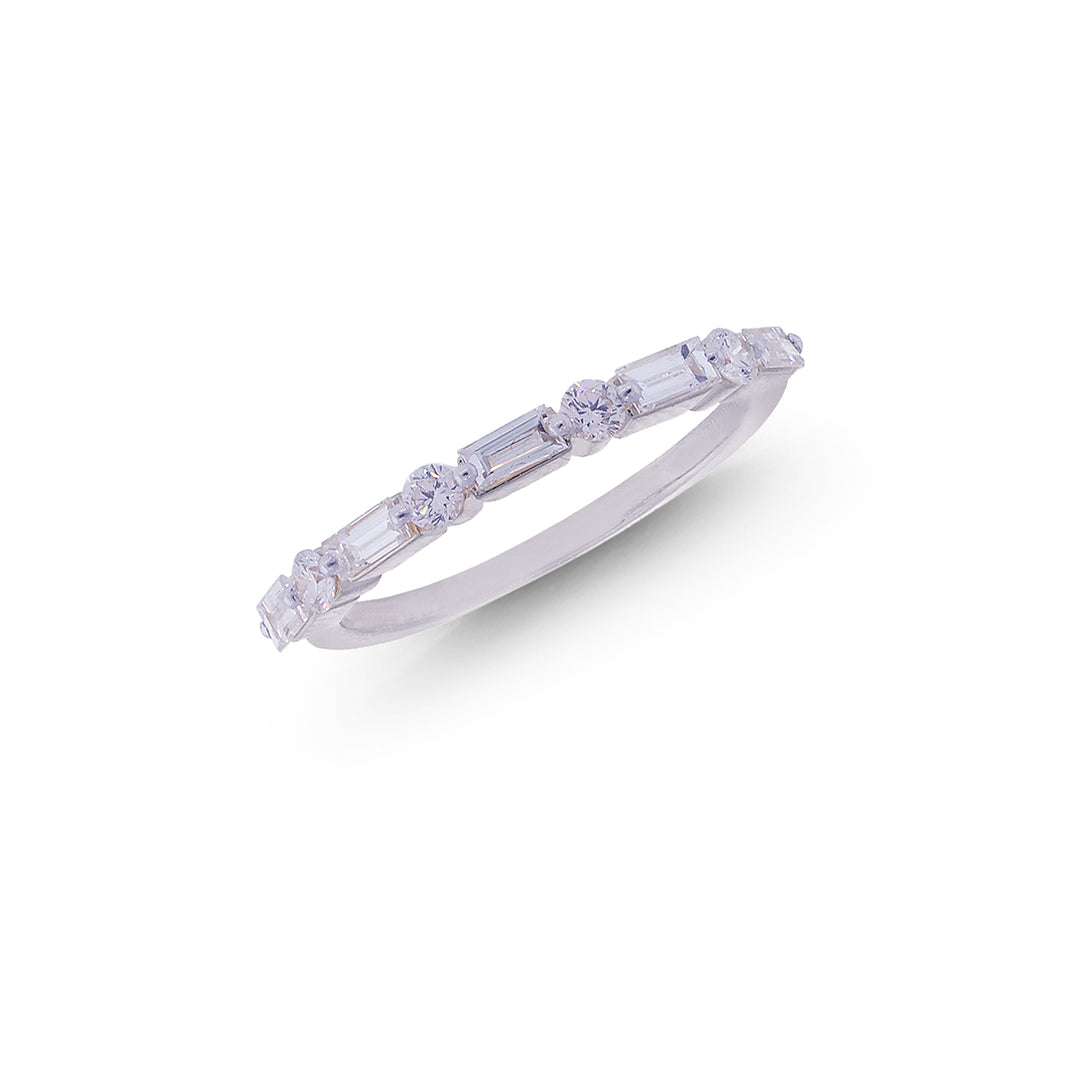 0.56Ct VVS/FG Diamond Ring in 18K White Gold