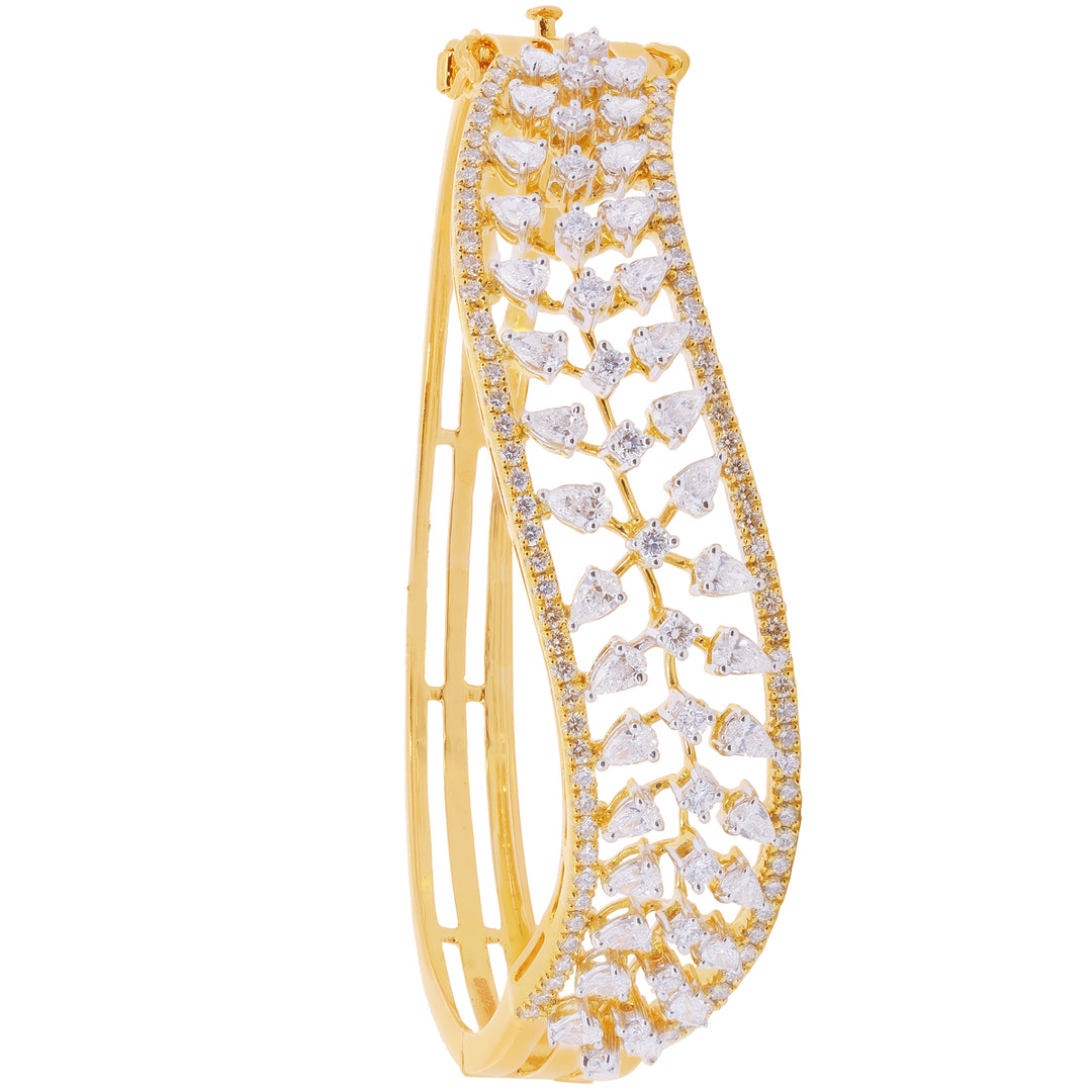 2.89Ct VVS/FG Diamond Bangle Bracelet in 18K Gold