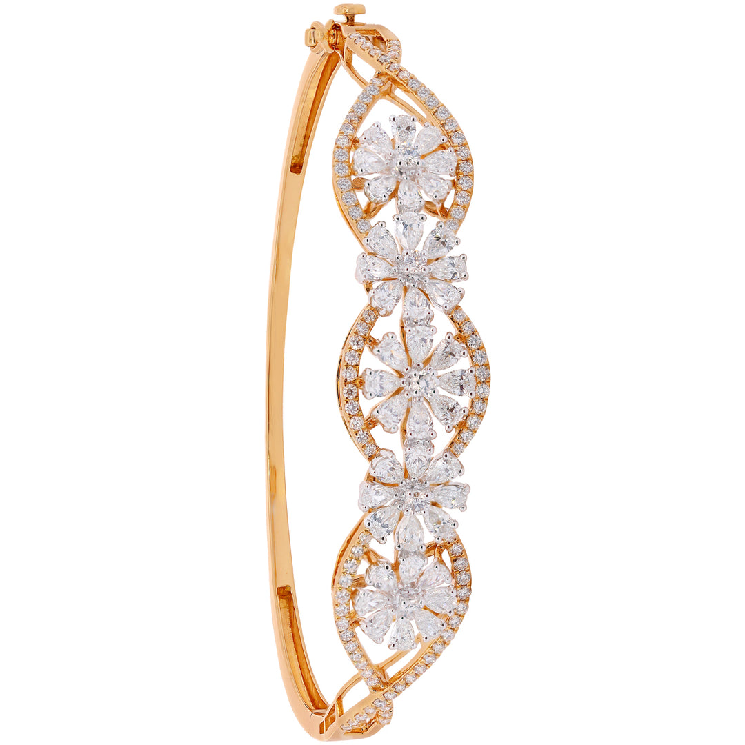 2.95Ct VVS/FG Diamond Bangle Bracelet in 18K Gold